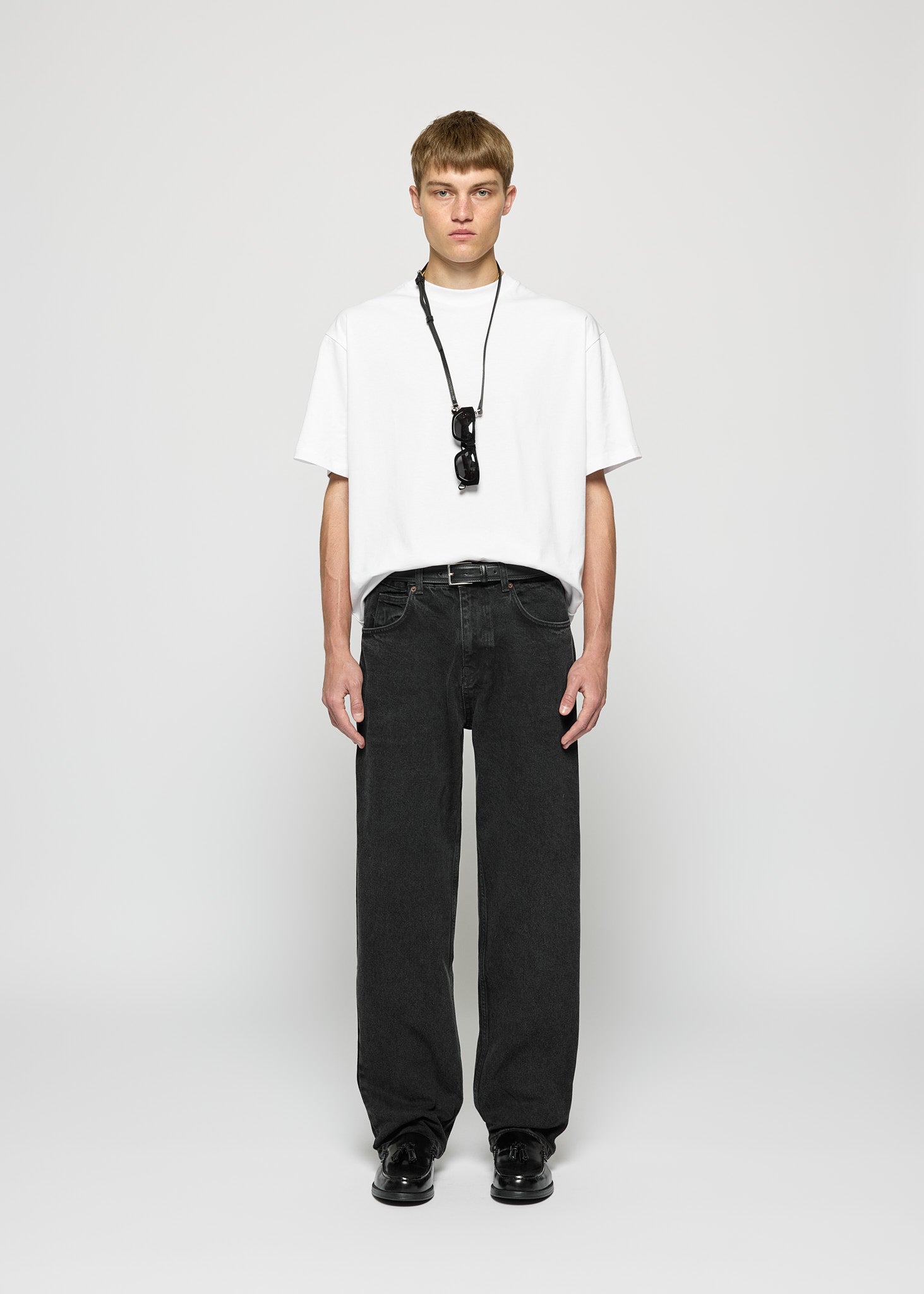 Vito Baggy Jeans1