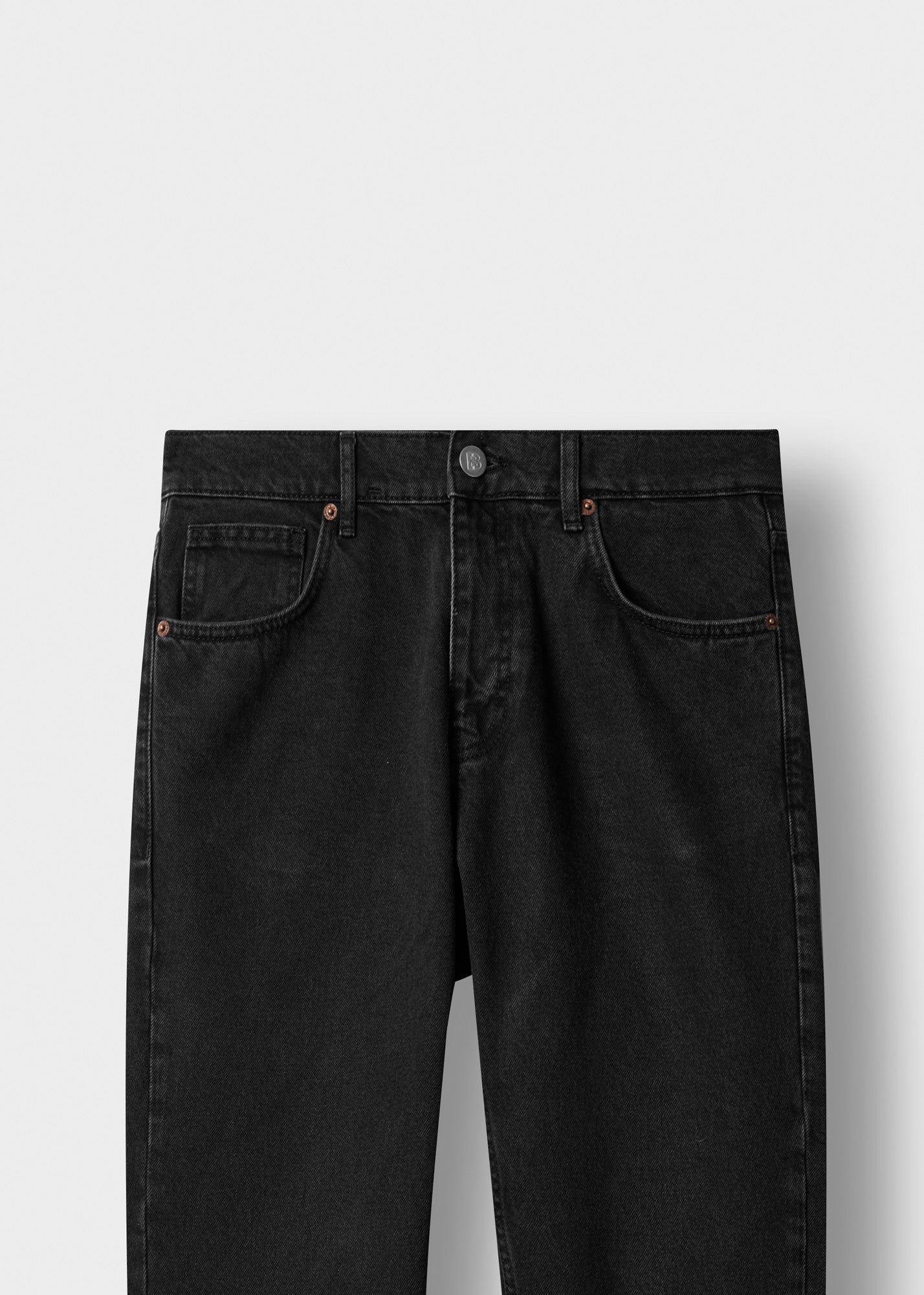 Tapered fit jeans