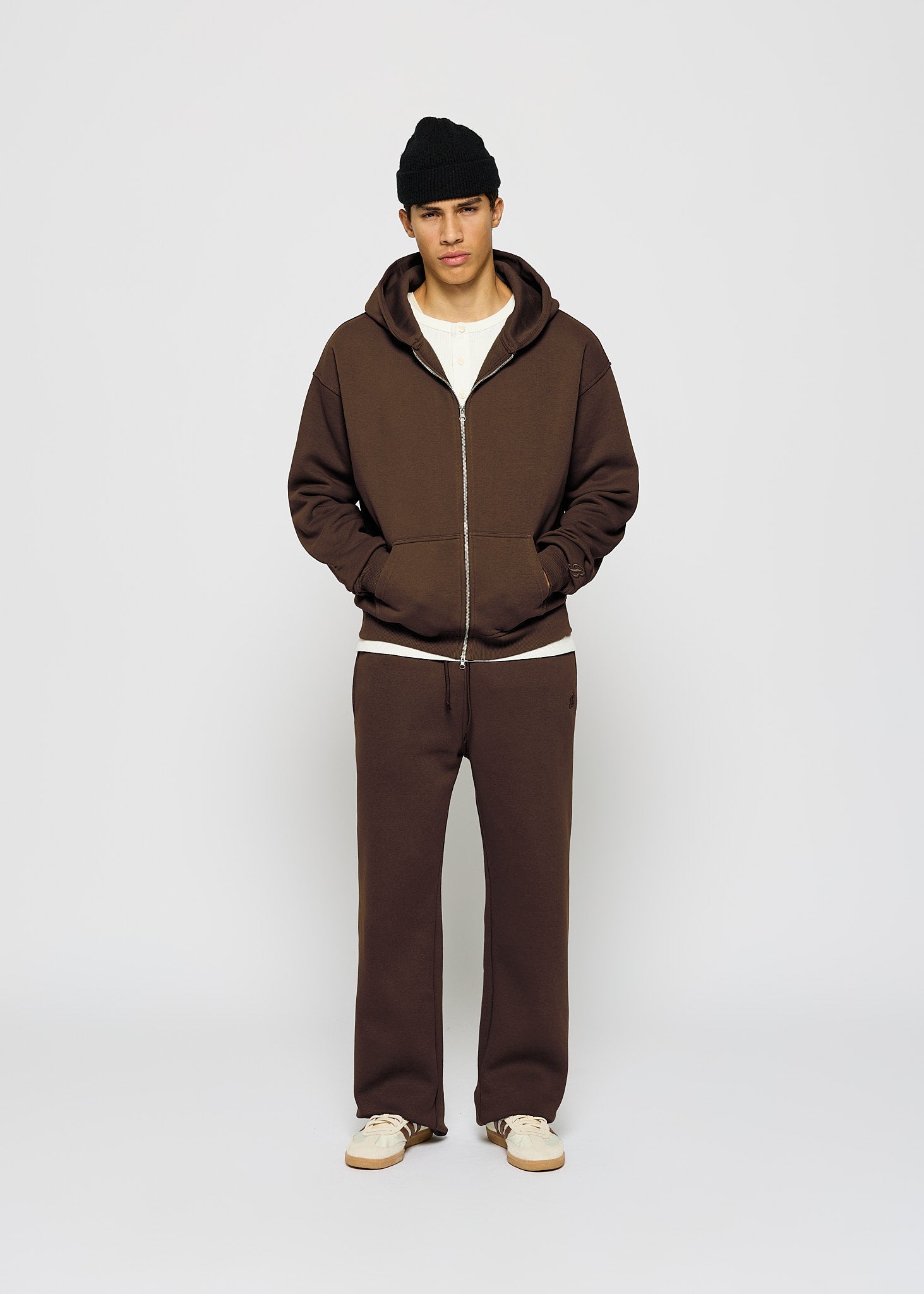 Basic Zip Hoodie