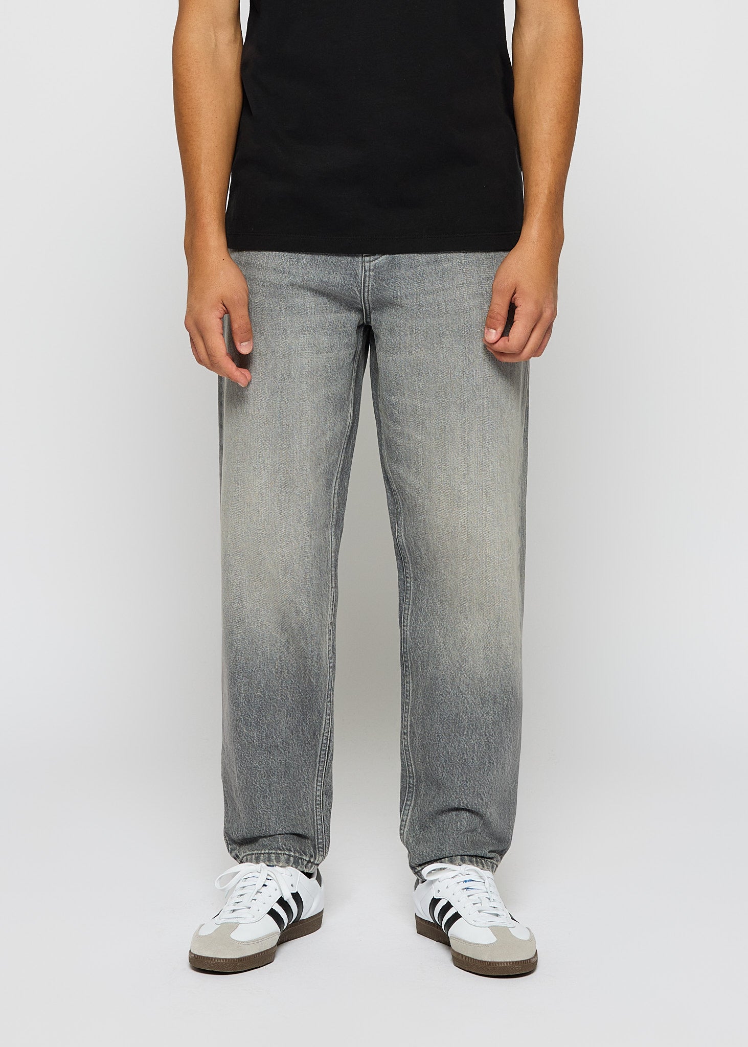 Matteo Tapered Jeans