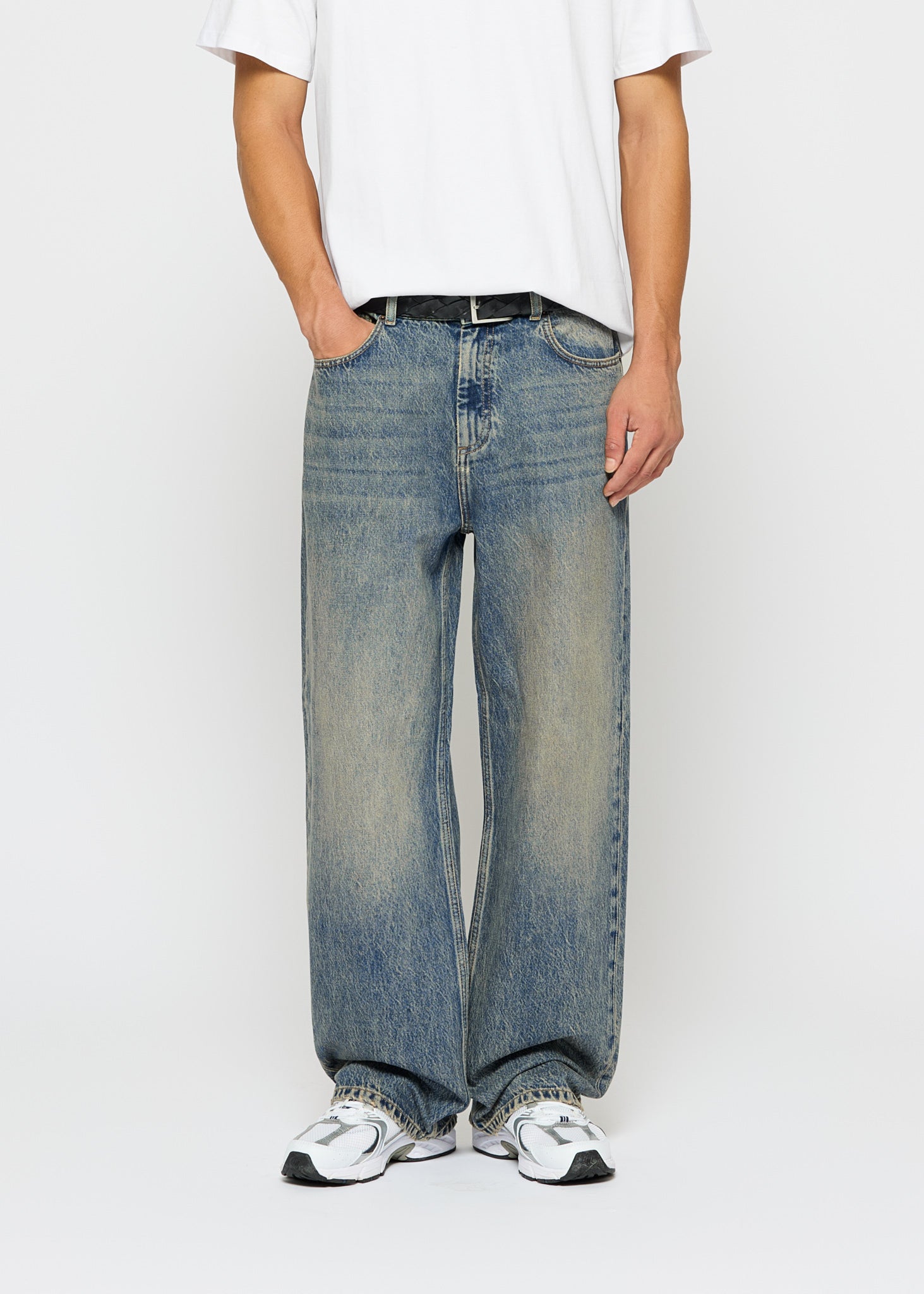 Vince Baggy Jeans