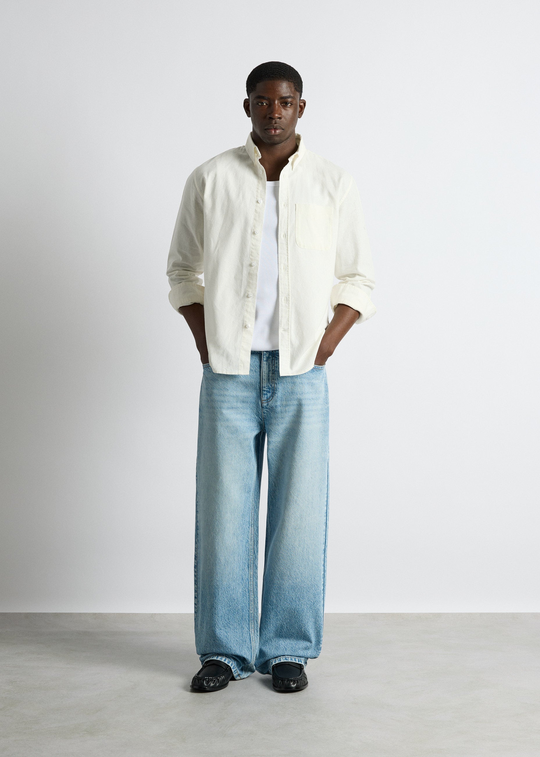 Vince Baggy Jeans