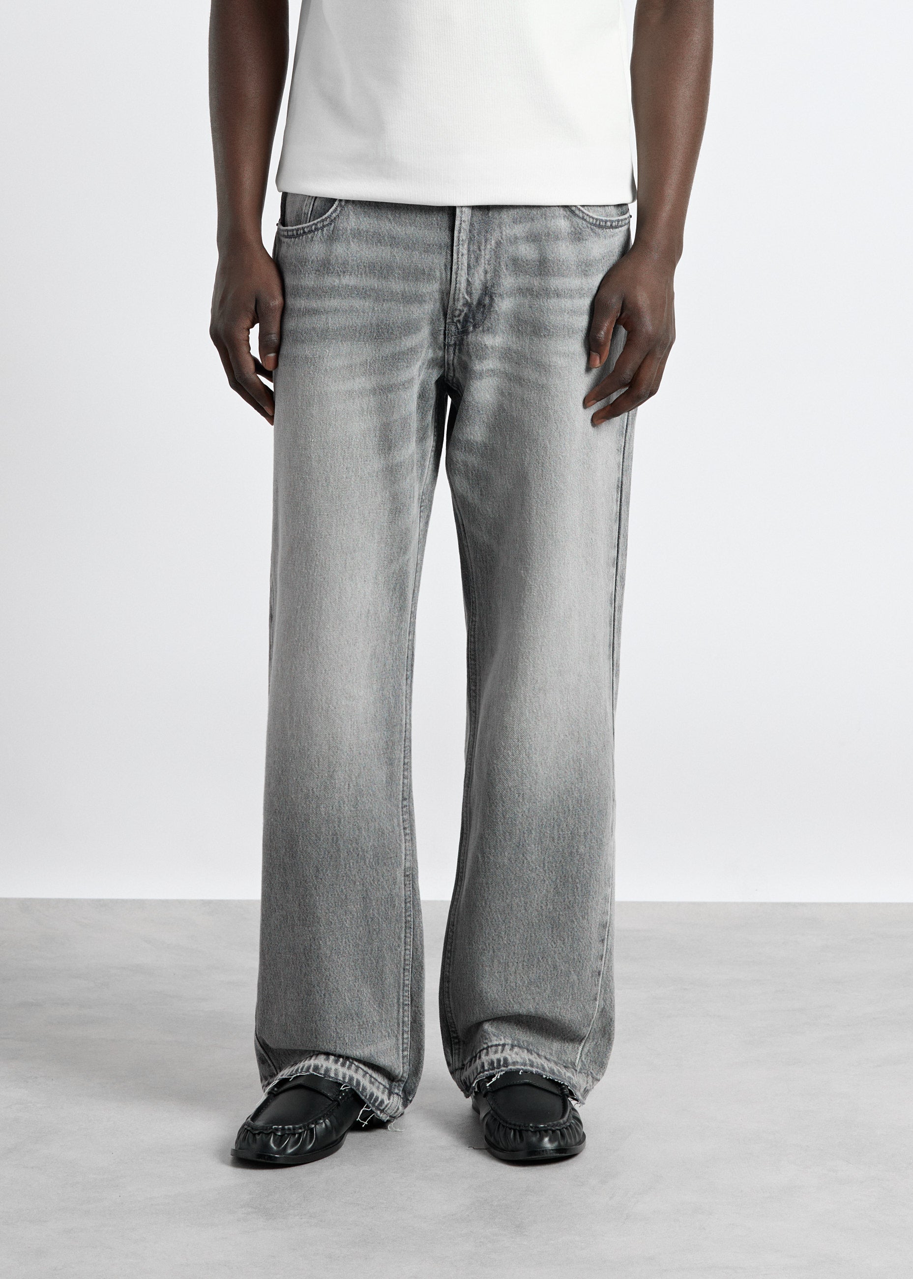 Tony Flared Open Hem Jeans