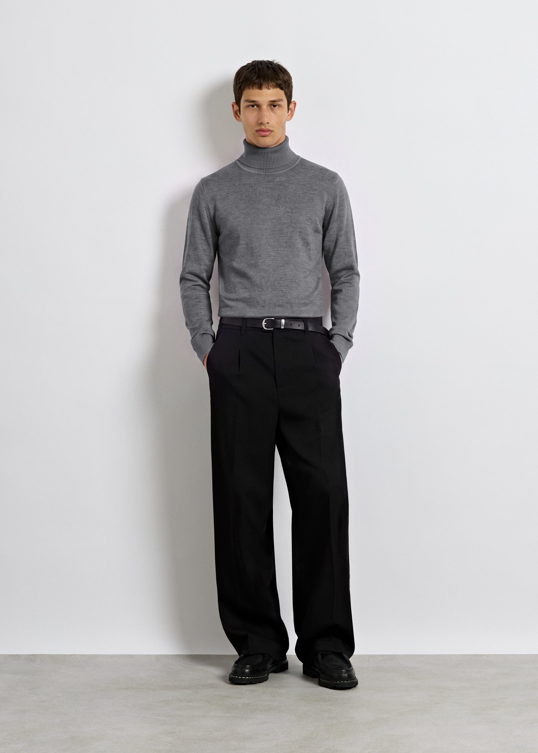 Fine Knit Turtleneck