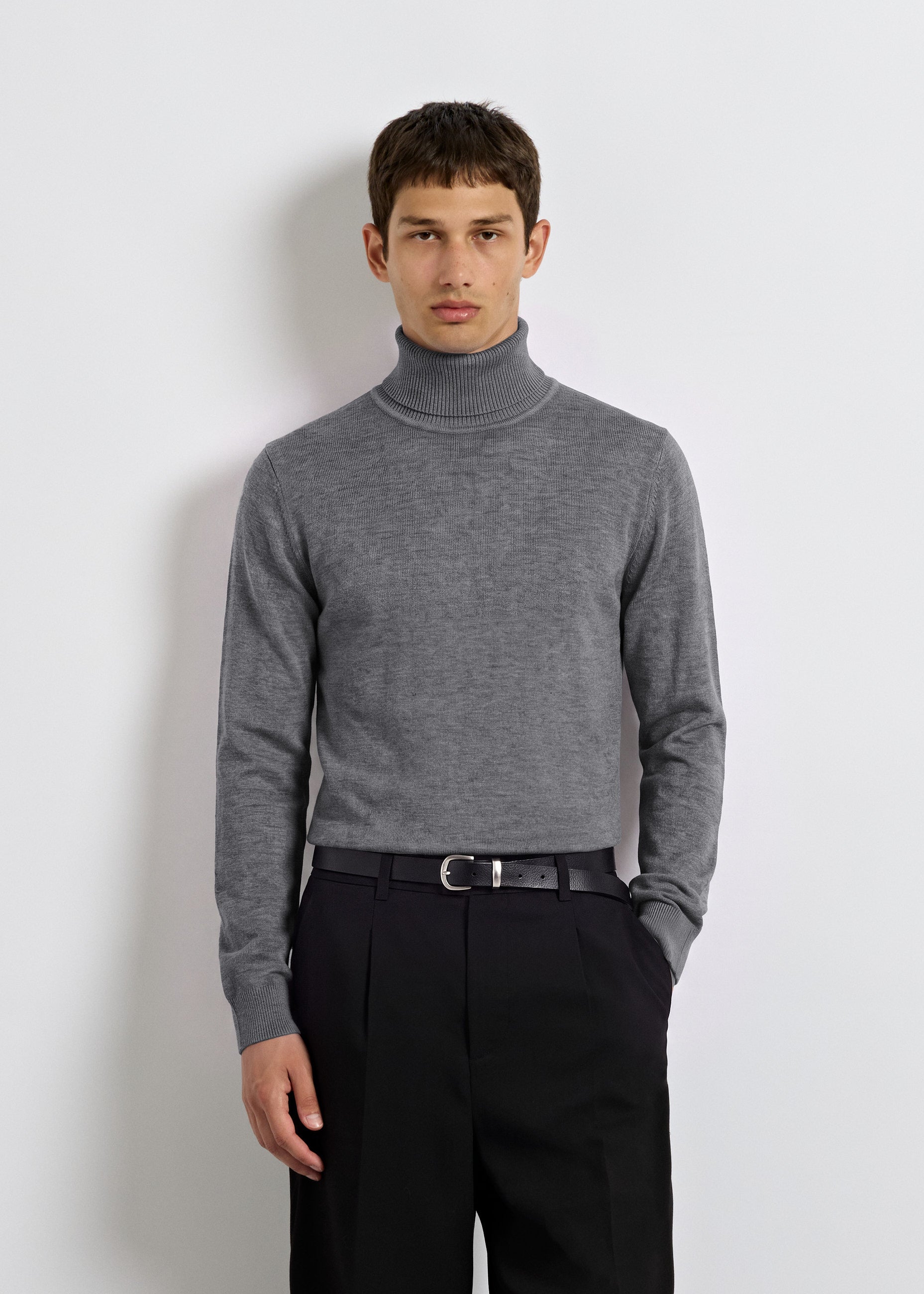 Fine Knit Turtleneck