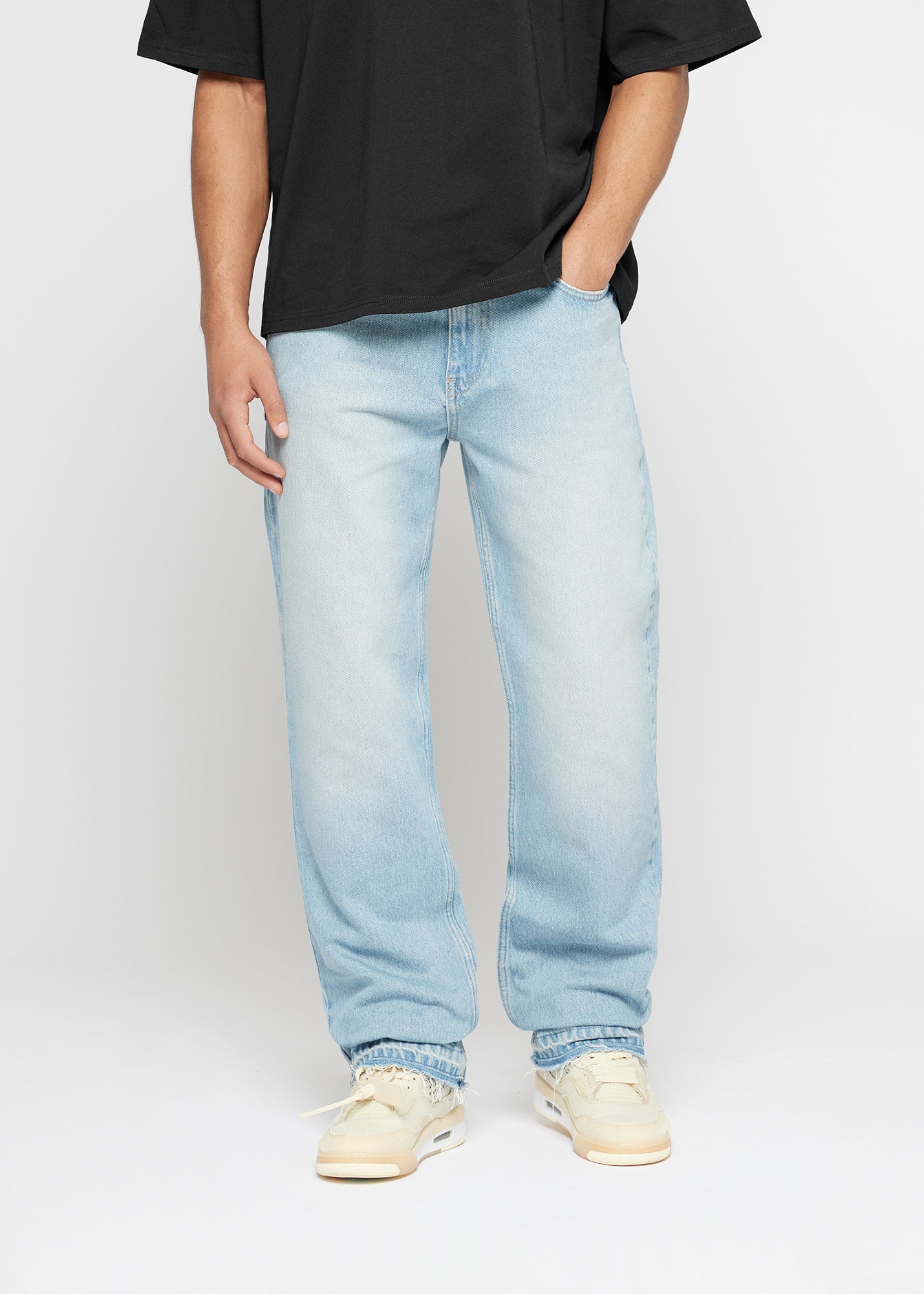 Open Hem Jeans