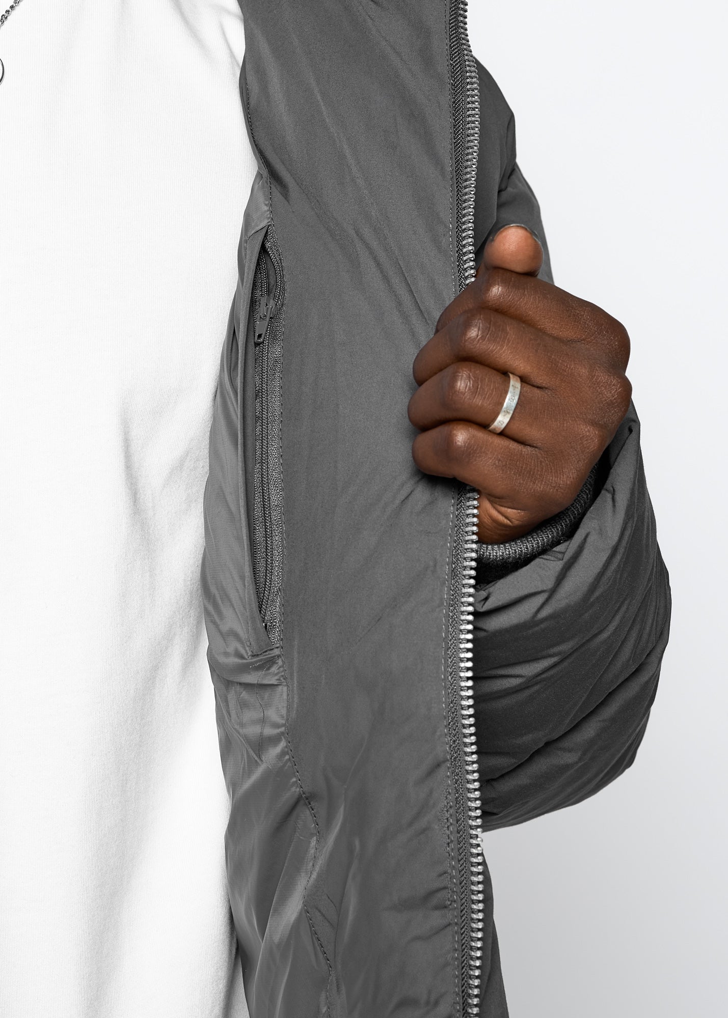 Matte nylon pufferjack