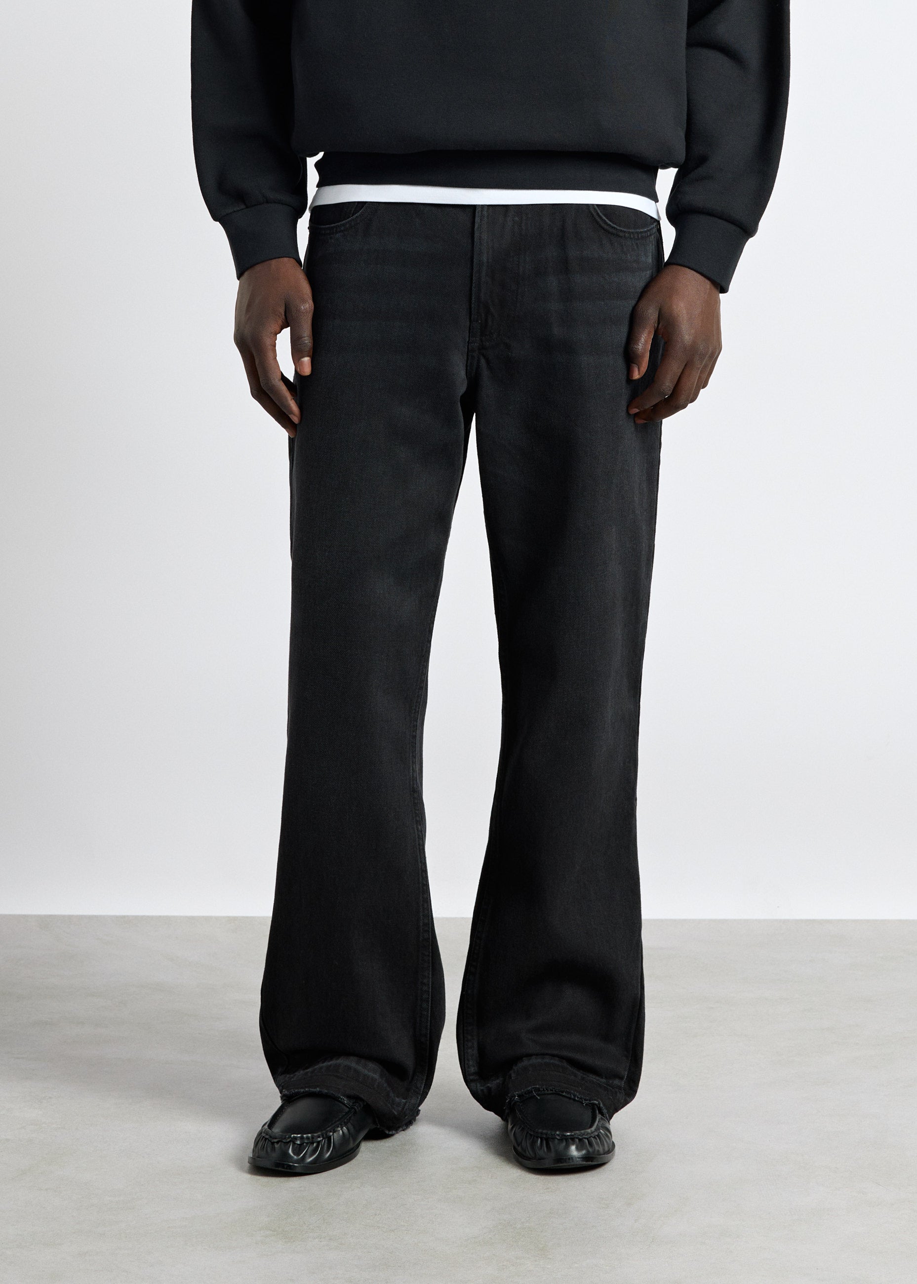 Tony Flared Open Hem Jeans