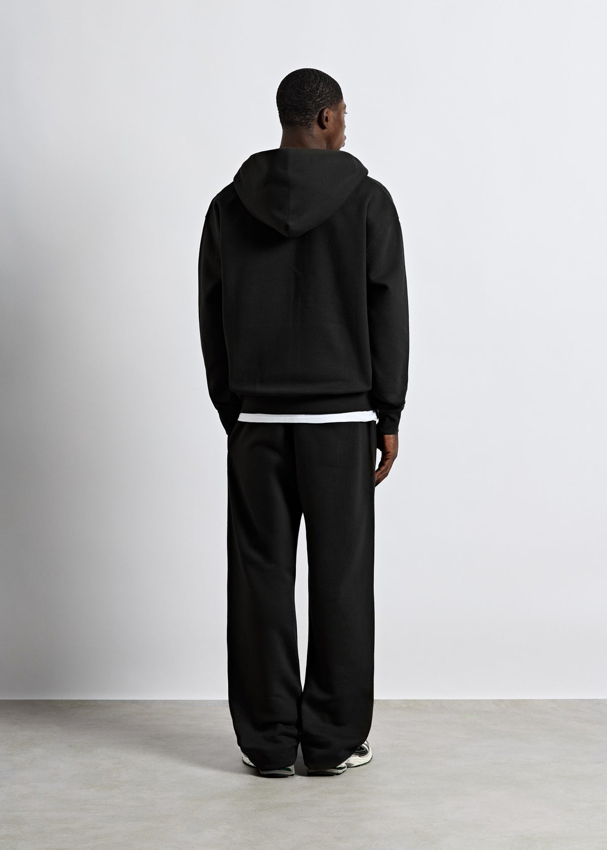 Basic zip hoodie