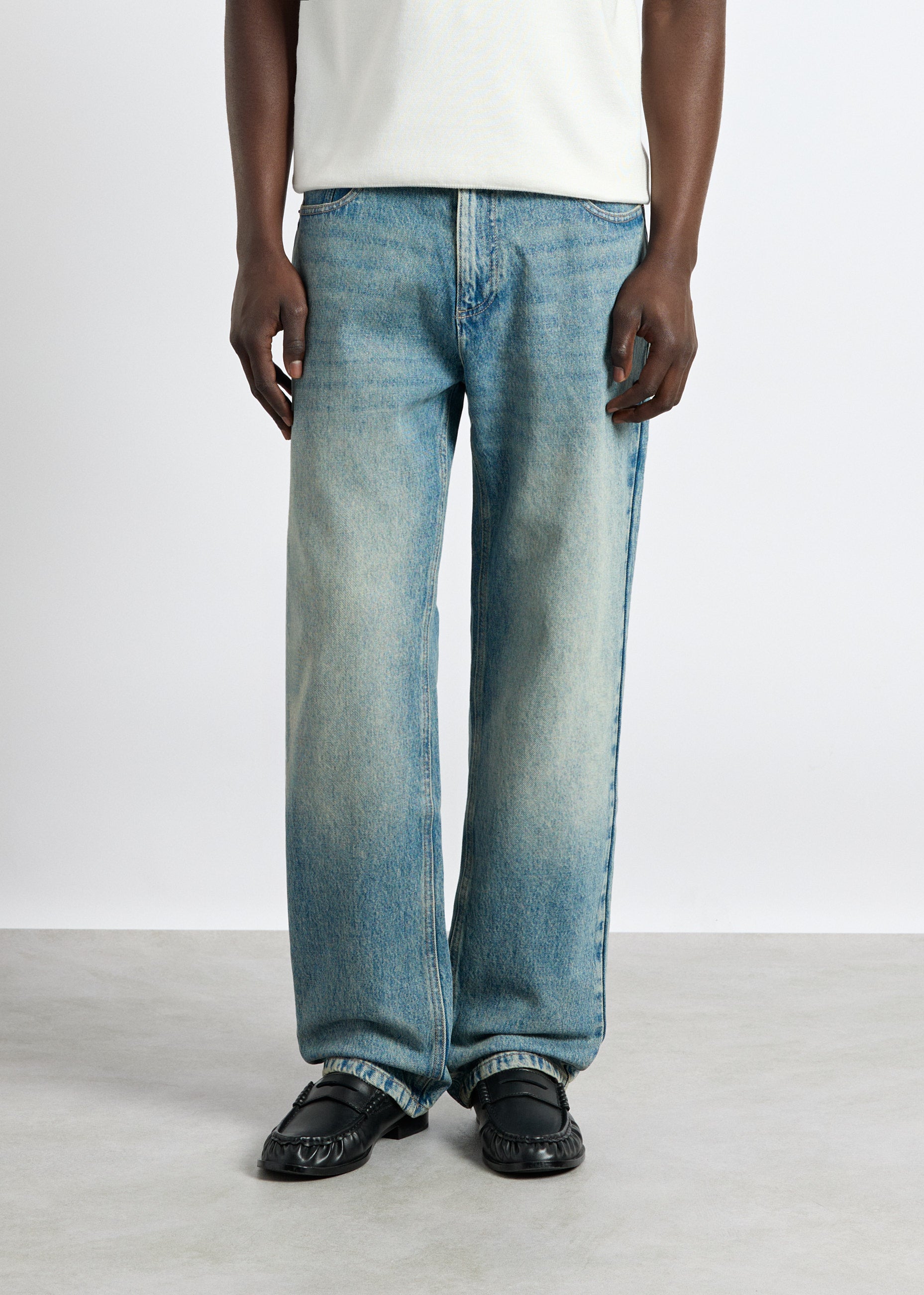 John Straight Jeans