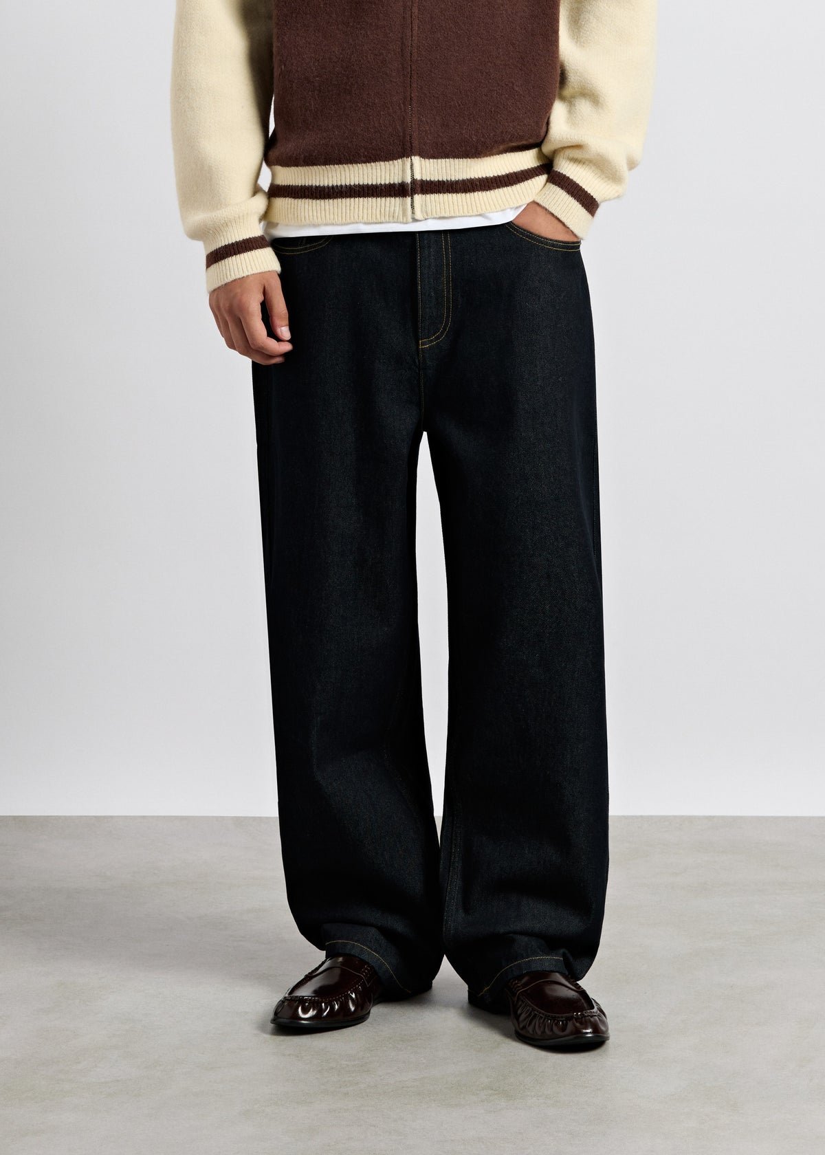 Vince Baggy Jeans