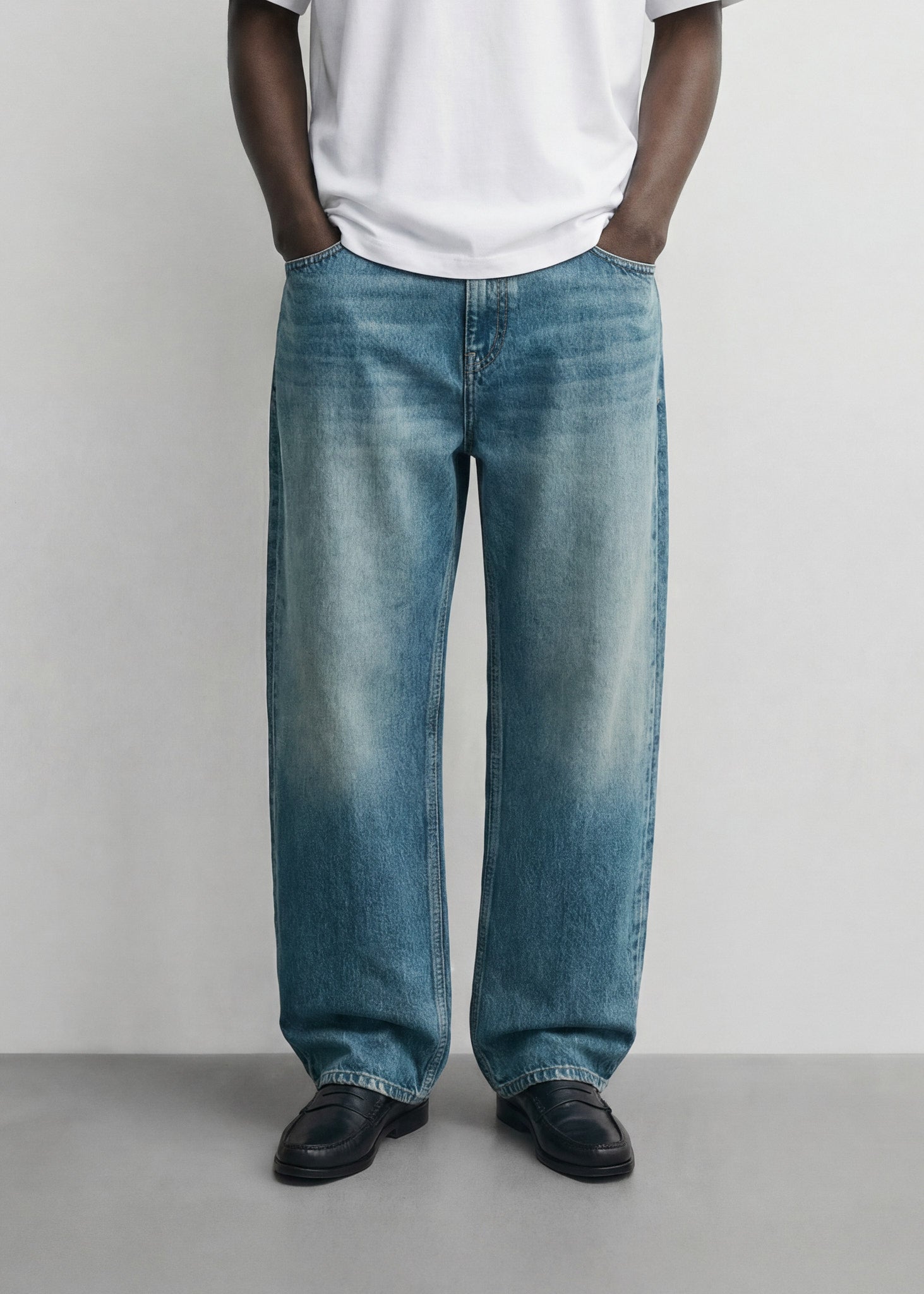 Vince Baggy Jeans