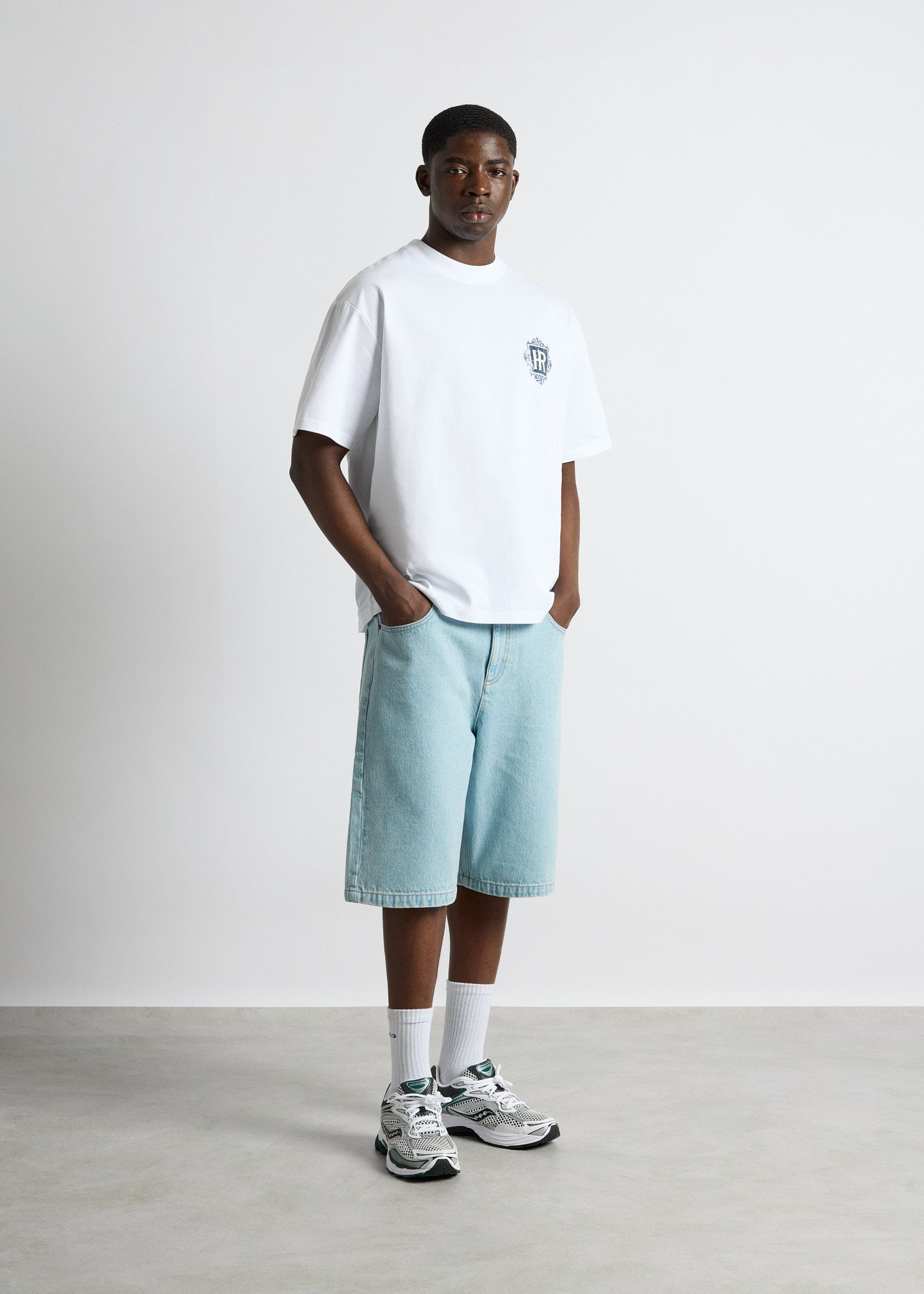 Oversize T-Shirt Hotel Blue Emblem