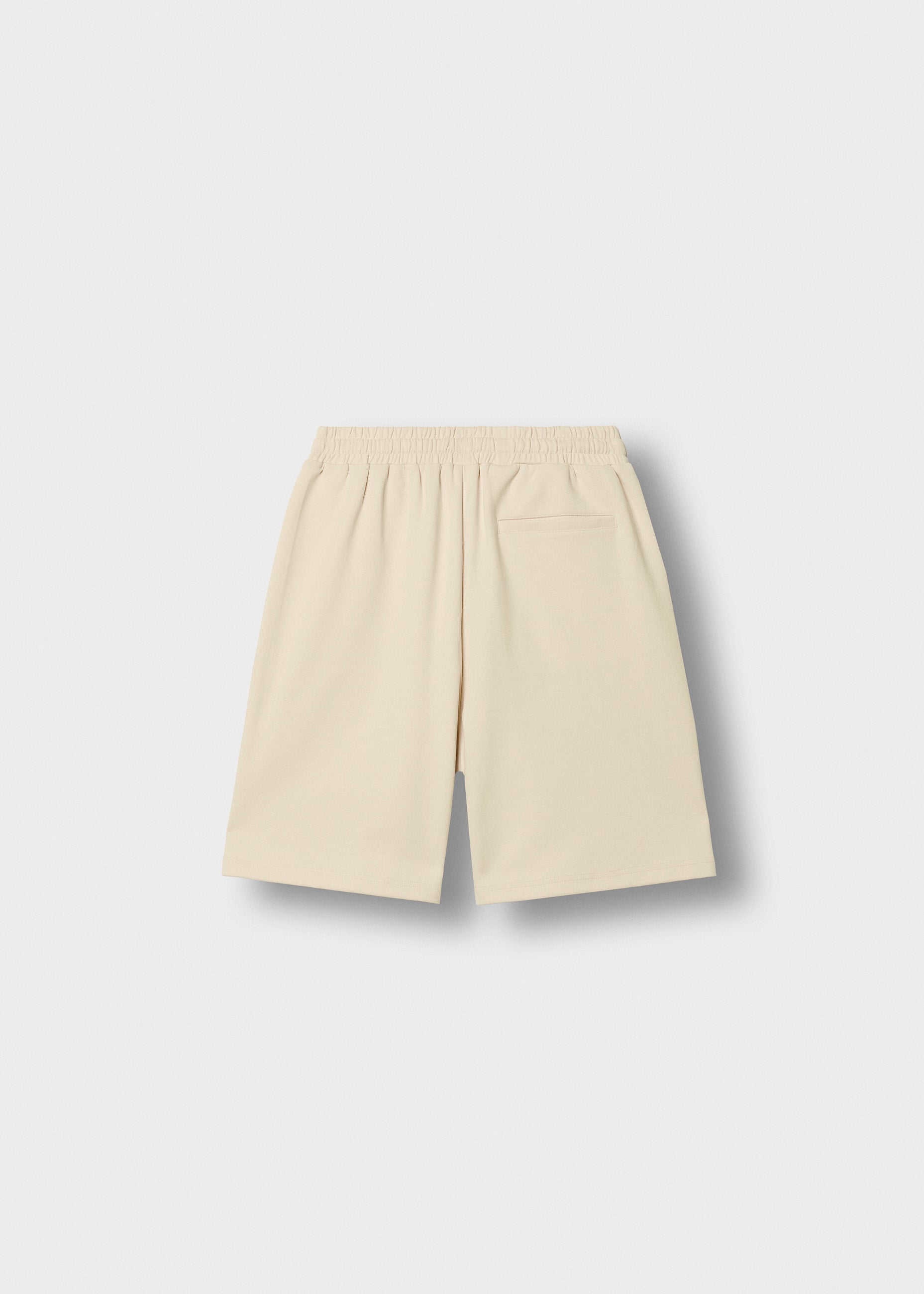 Sweatshorts with Seam