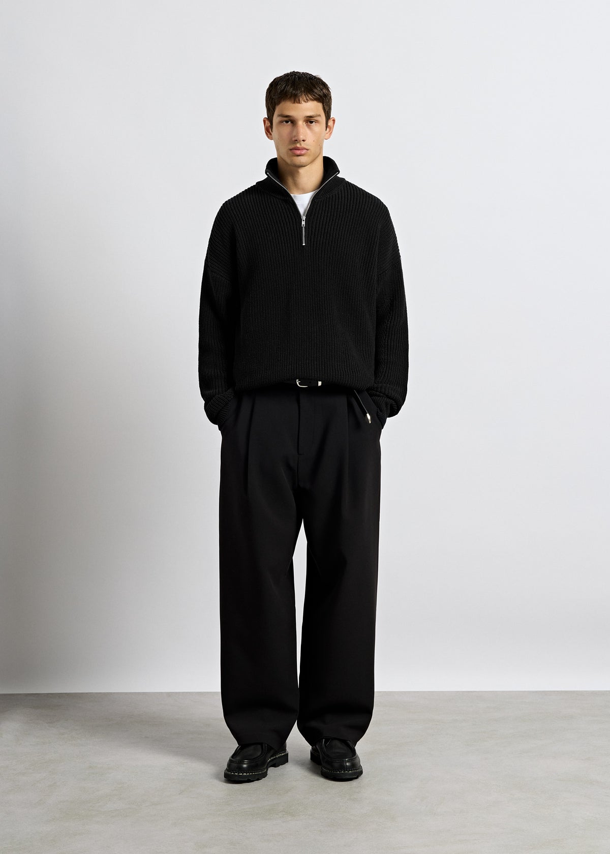 Pleated Barrel Pants