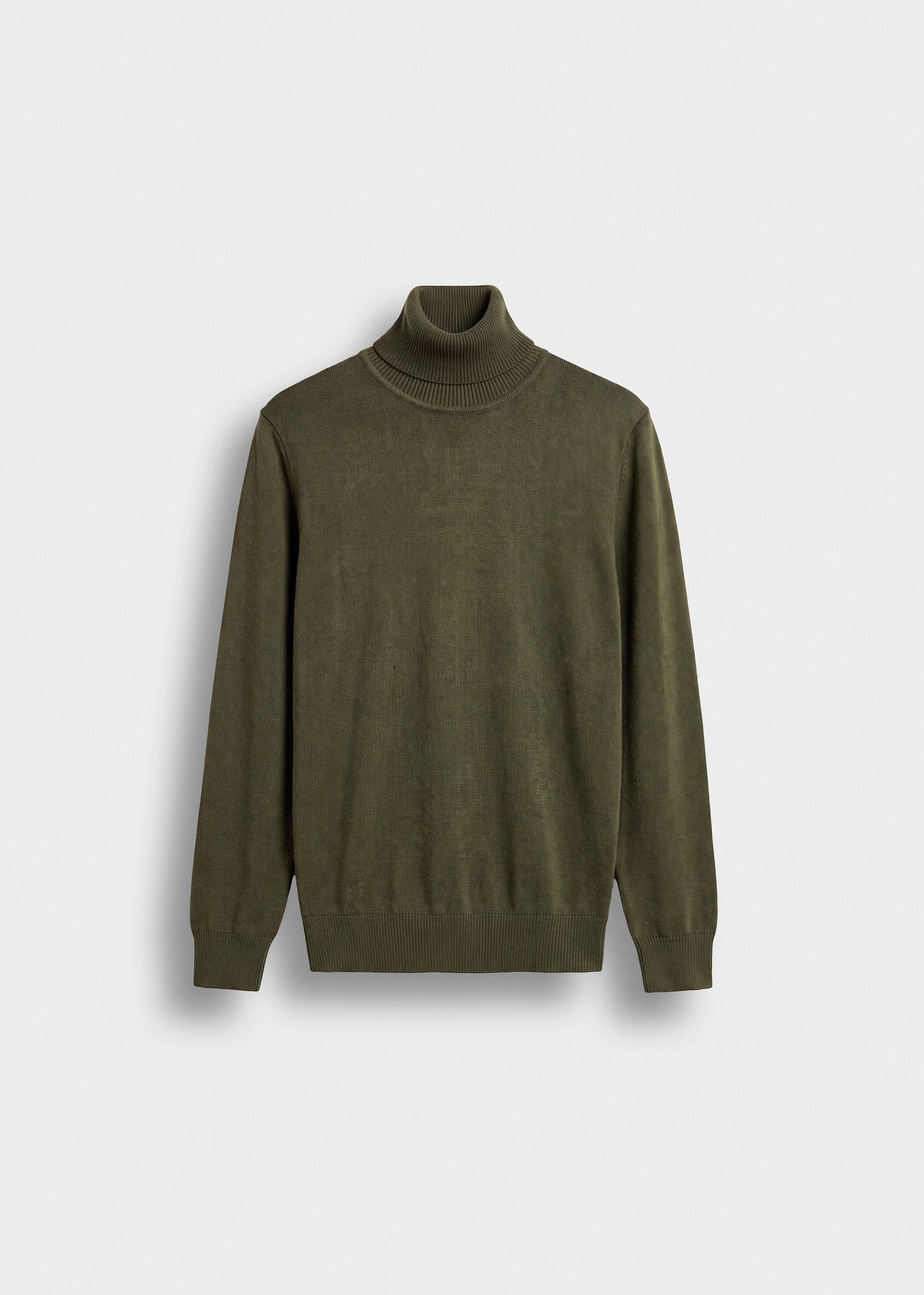 Fine Knit Turtleneck
