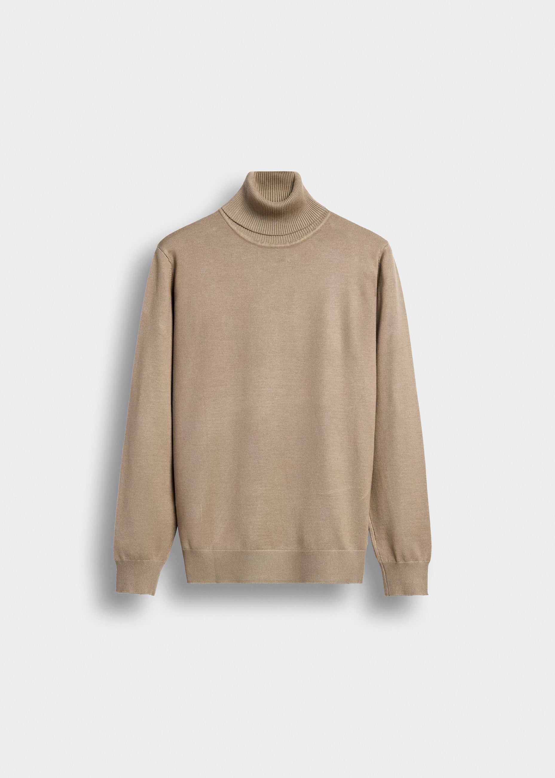Fine Knit Turtleneck