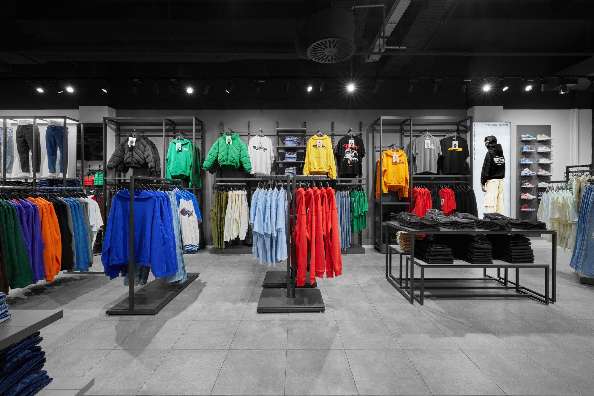 Munich shop 2025 outlet